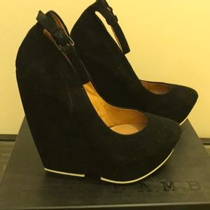 L.A.M.B Black Suede platform wedge shoe